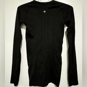 LULULEMON Swiftly Tech Long Sleeve Shirt. Size women’s XS. Black